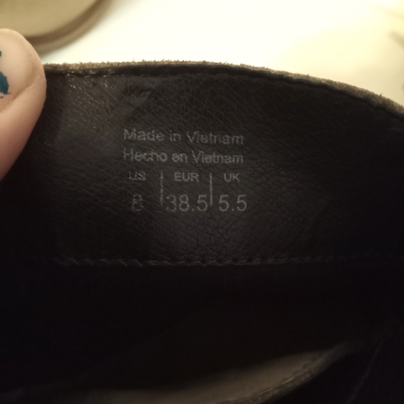 ALDO Beige Lace-Up Ankle Boots with Block Heel - Picture 7 of 7